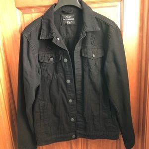 Men’s Victorious Black Destructed Denim Jacket